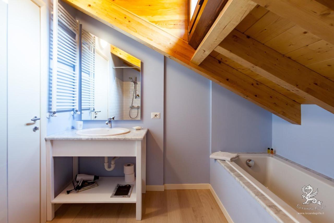 Bed and Breakfast Il Grifo Lenno Exterior foto