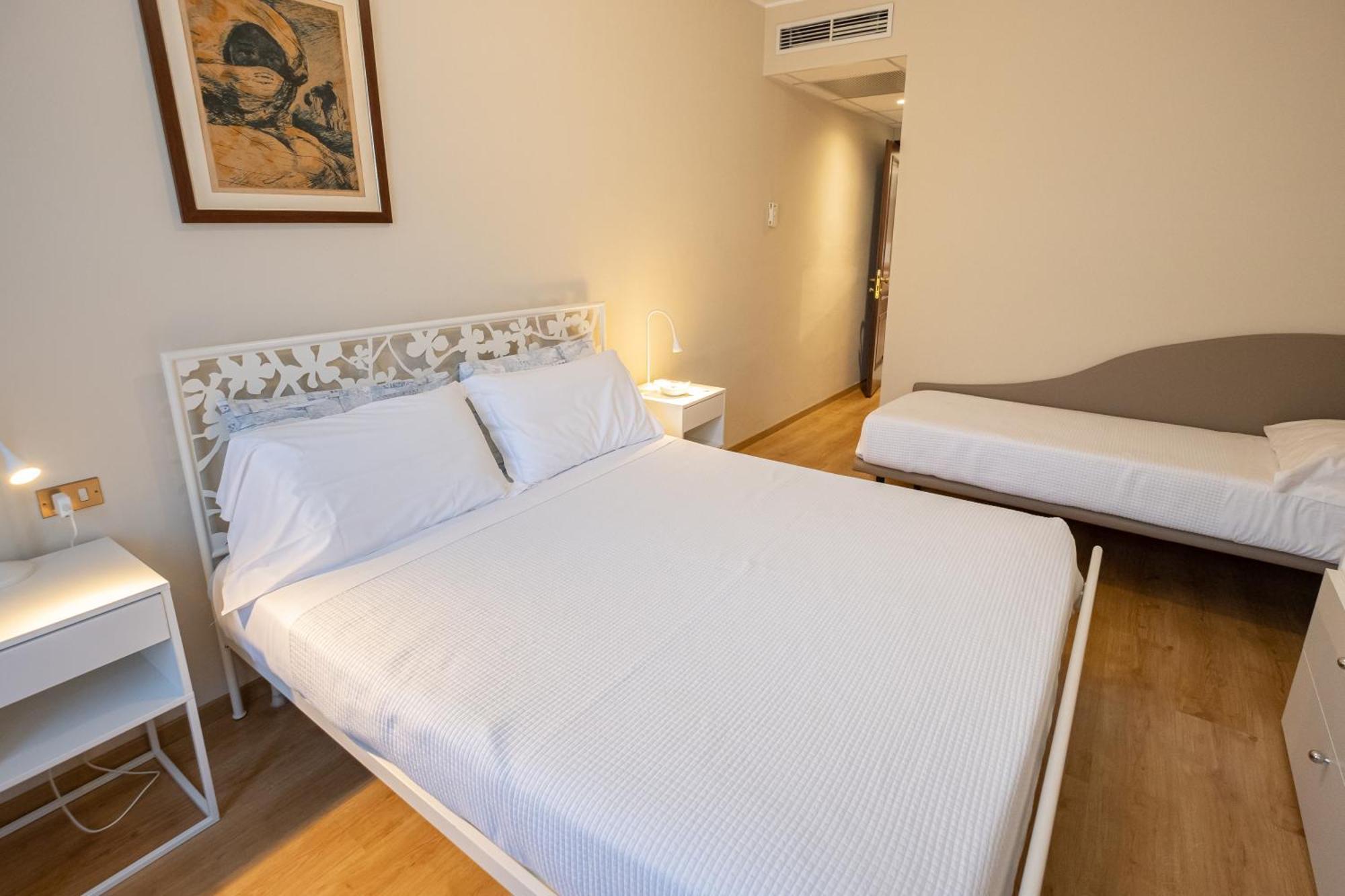 Bed and Breakfast Il Grifo Lenno Exterior foto